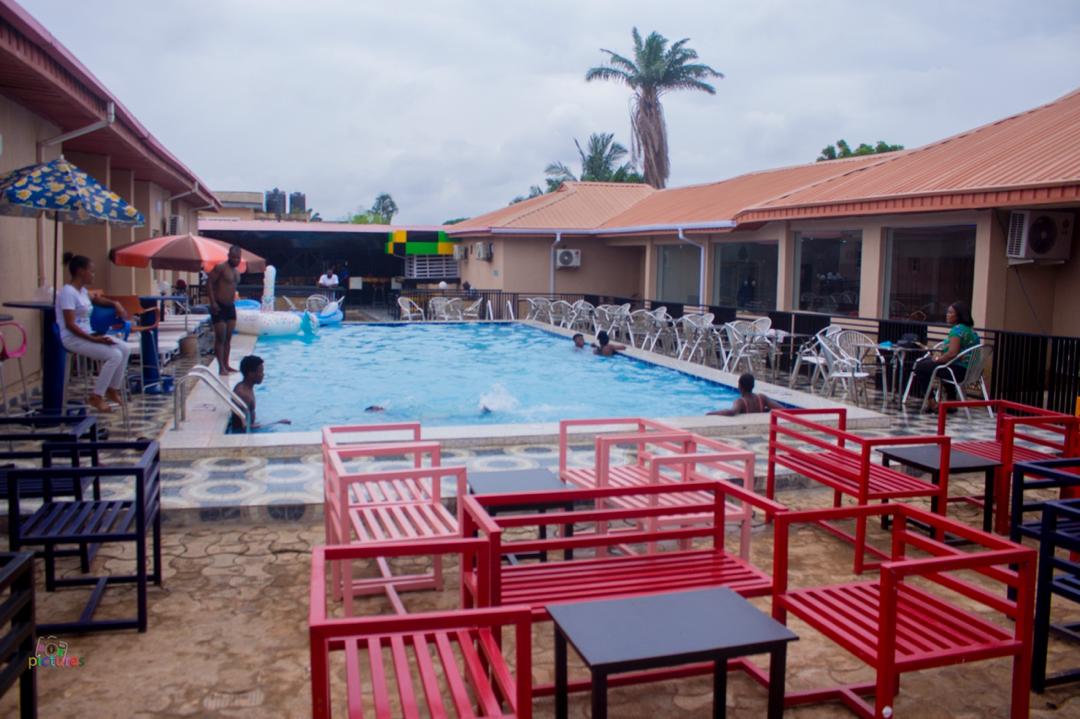 Poolside Grill